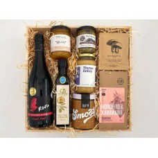 Large Outstanding Otago Gift Box Pinot Noir